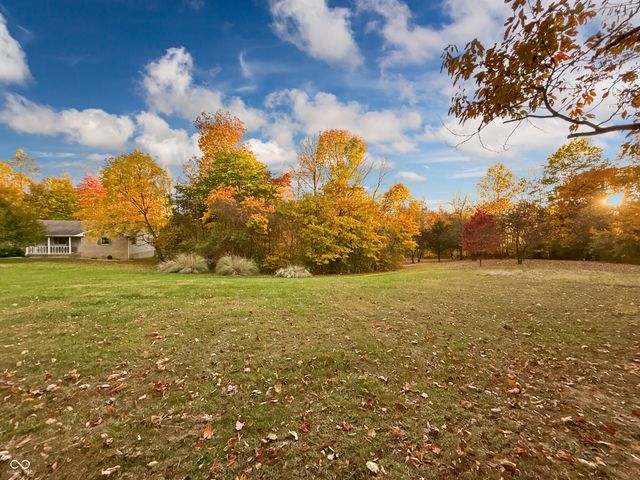 1675 Lincoln Hill Road, Martinsville, IN 46151