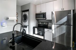 8185 SW 24th St, Davie, FL 33324