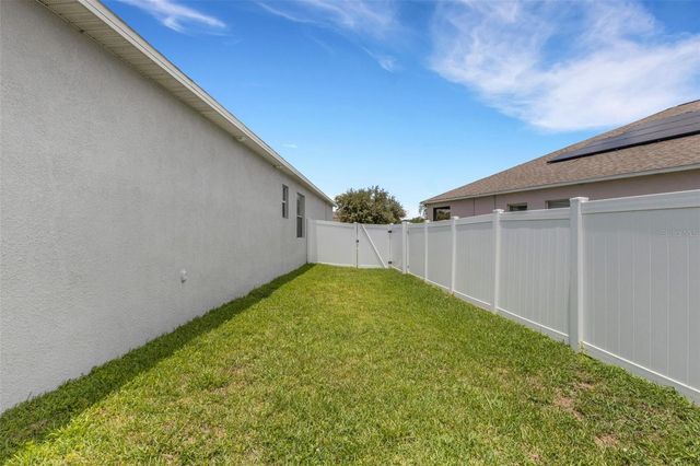 611 WABASH BREEZE CIRCLE, Ruskin, FL 33570