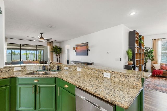 611 WABASH BREEZE CIRCLE, Ruskin, FL 33570
