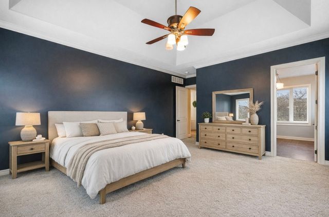 9136 Wooded Point Drive, Johnston, IA 50131