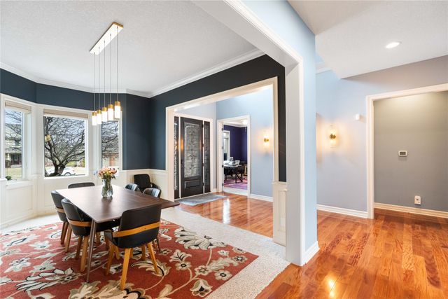 9136 Wooded Point Drive, Johnston, IA 50131