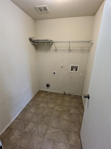 220 Quarter Ave, Buda, TX 78610