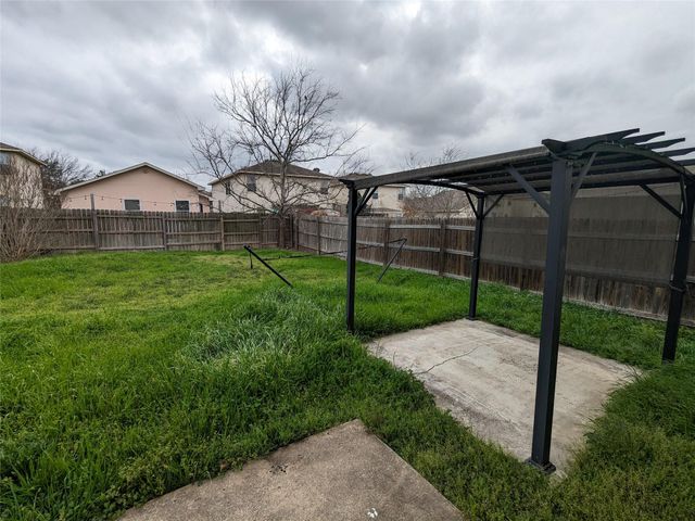 220 Quarter Ave, Buda, TX 78610