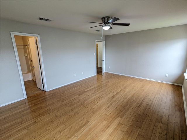 220 Quarter Ave, Buda, TX 78610