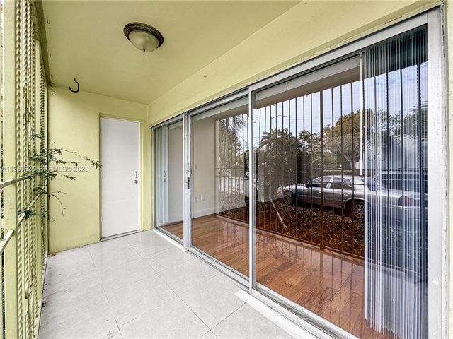 520 NE 38th St 9, Miami, FL 33137