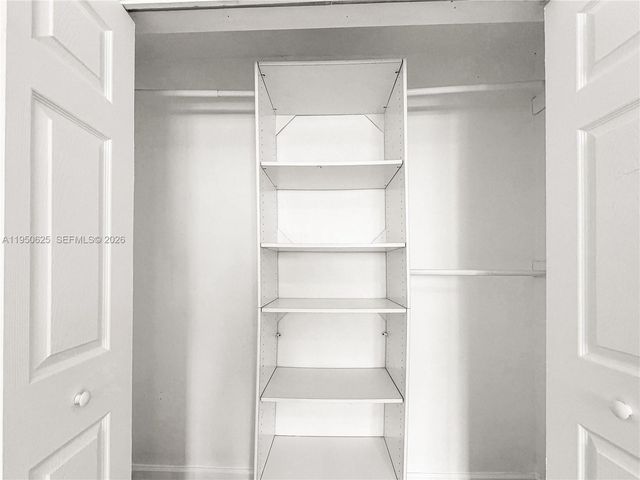 520 NE 38th St 9, Miami, FL 33137