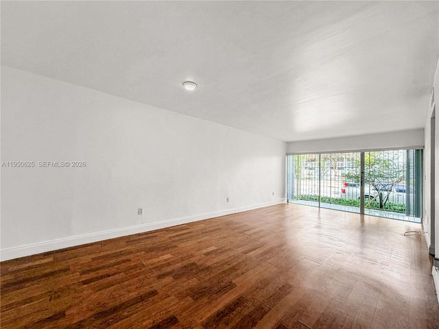 520 NE 38th St 9, Miami, FL 33137