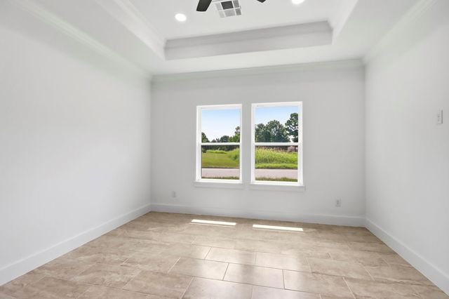 17307 Crows Nest Way, Crosby, TX 77532