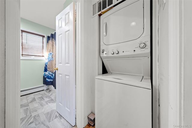 46 Creighton Avenue, Lake Ronkonkoma, NY 11779