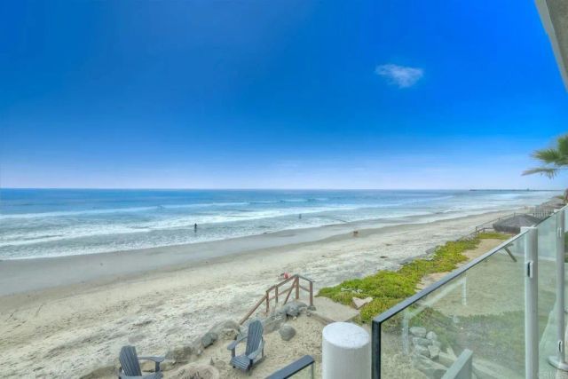 1409 S Pacific Street, Oceanside, CA 92054