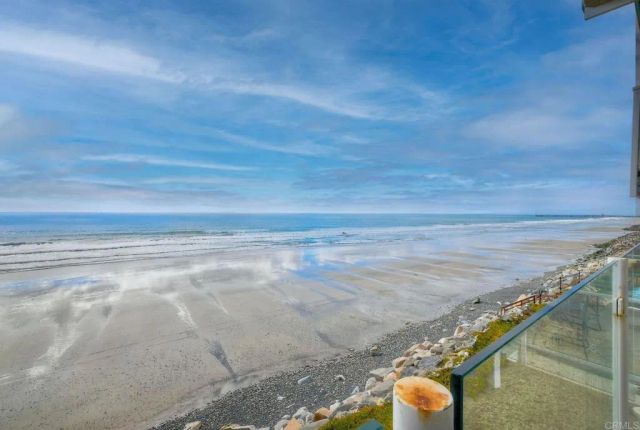 1409 S Pacific Street, Oceanside, CA 92054