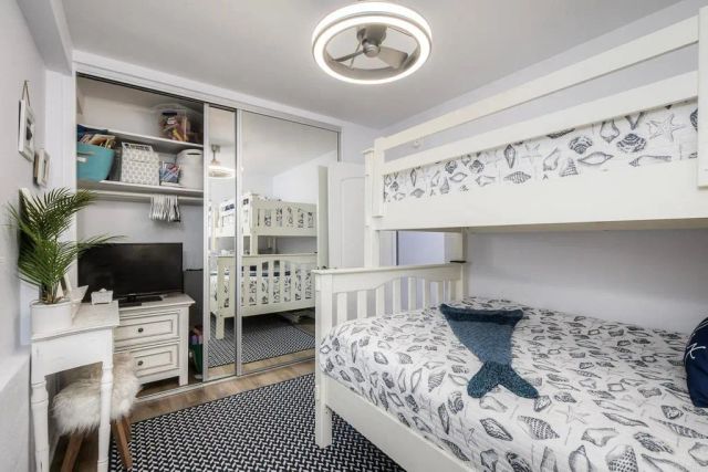 1409 S Pacific Street, Oceanside, CA 92054