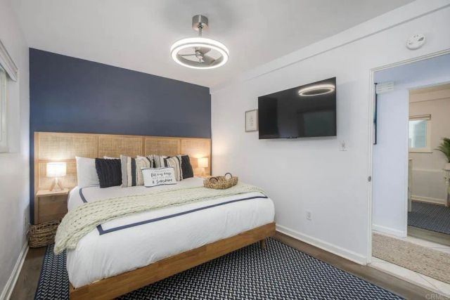 1409 S Pacific Street, Oceanside, CA 92054