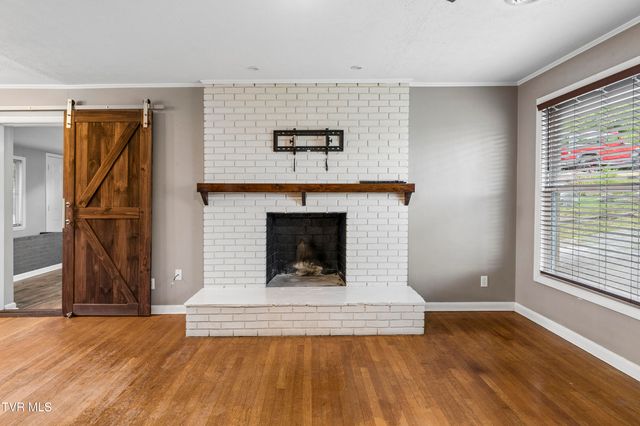 3648 Crest Road, Kingsport, TN 37664