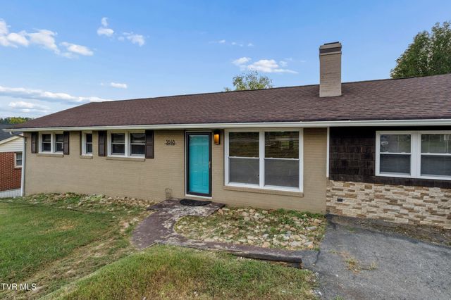 3648 Crest Road, Kingsport, TN 37664