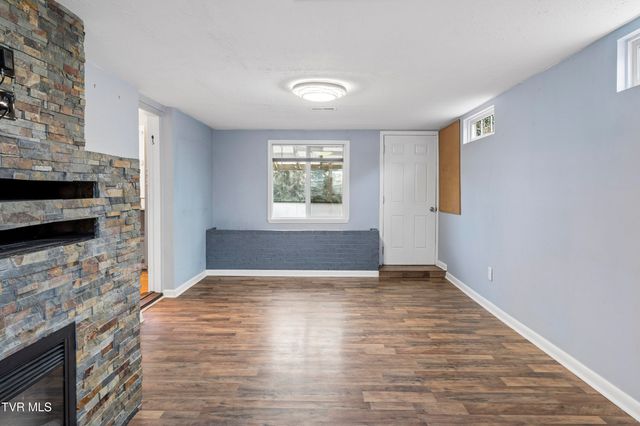 3648 Crest Road, Kingsport, TN 37664