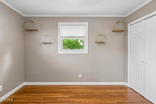 3648 Crest Road, Kingsport, TN 37664