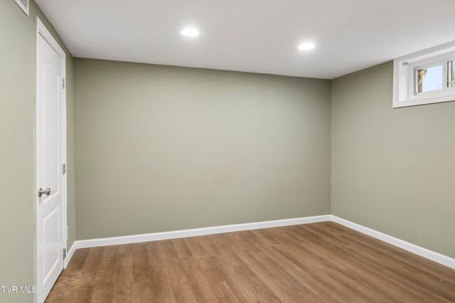 3648 Crest Road, Kingsport, TN 37664