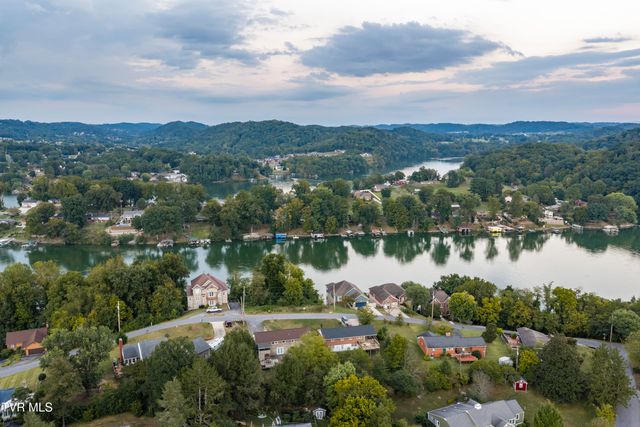 3648 Crest Road, Kingsport, TN 37664
