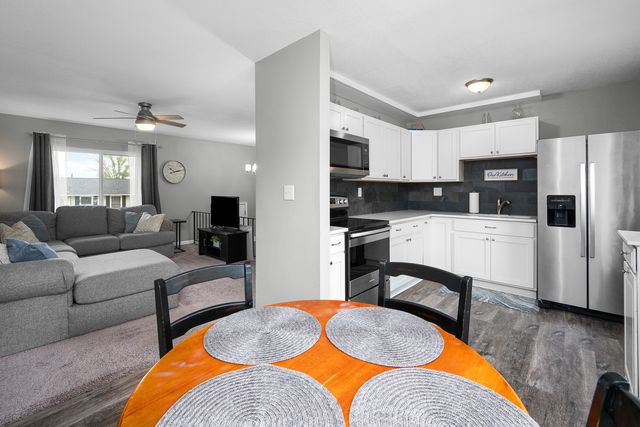 3409 W Garfield Street, Davenport, IA 52804