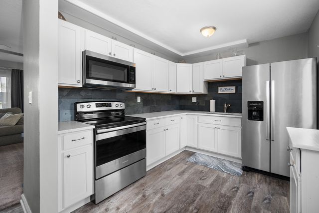 3409 W Garfield Street, Davenport, IA 52804