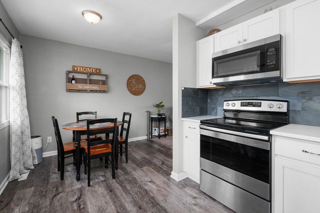 3409 W Garfield Street, Davenport, IA 52804