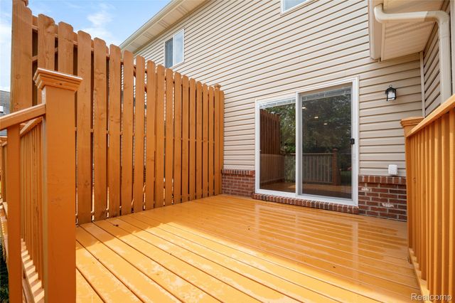 24790 Ashley Court, Redford Charter Township, MI 48239