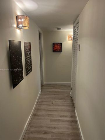 10101 E Bay Harbor Dr 206, Bay Harbor Islands, FL 33154