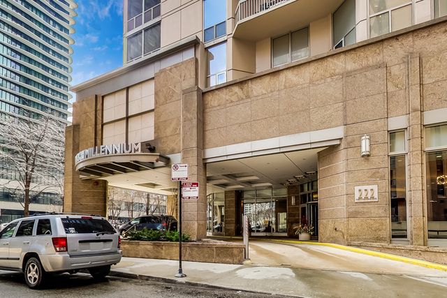 222 N Columbus Drive 711, Chicago, IL 60601