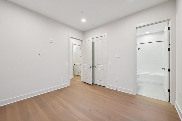 2867 Kobuk Drive, 402, Columbus, OH 43228