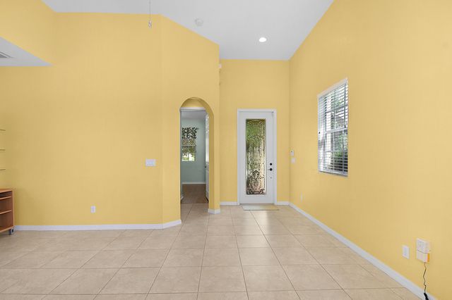 9902 E Verona Circle Circle, Vero Beach, FL 32966