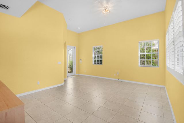 9902 E Verona Circle Circle, Vero Beach, FL 32966