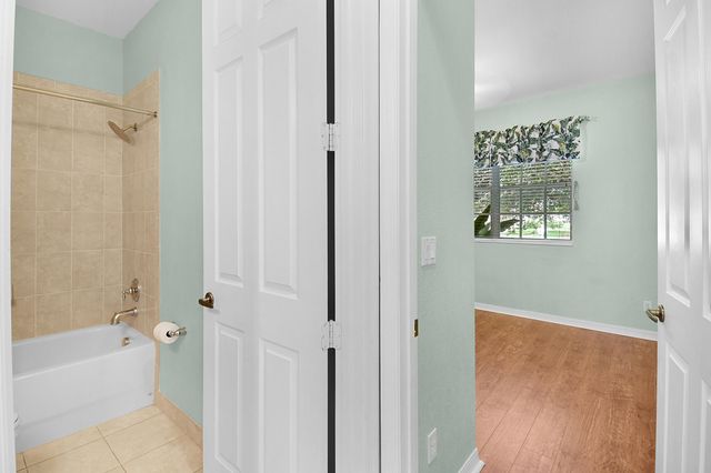 9902 E Verona Circle Circle, Vero Beach, FL 32966