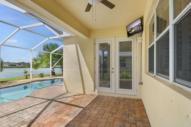 9902 E Verona Circle Circle, Vero Beach, FL 32966
