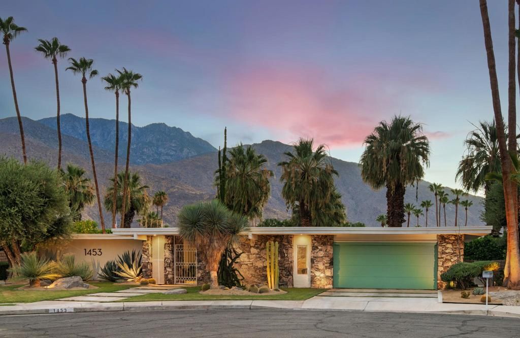 Image 1 of property listing at 1453 Plato Circle, Palm Springs, CA 92264