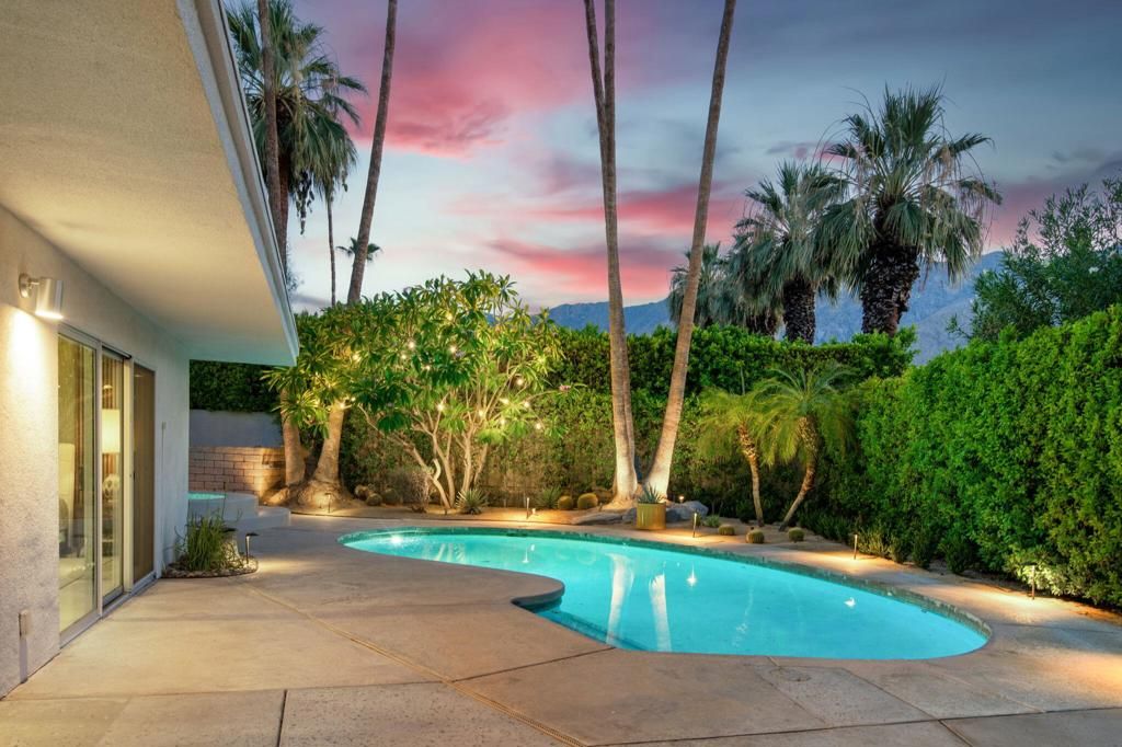 Image 32 of property listing at 1453 Plato Circle, Palm Springs, CA 92264
