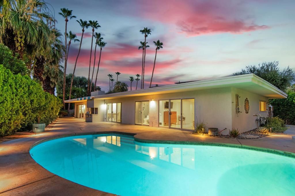 Image 33 of property listing at 1453 Plato Circle, Palm Springs, CA 92264