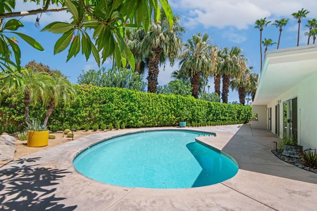 Image 39 of property listing at 1453 Plato Circle, Palm Springs, CA 92264