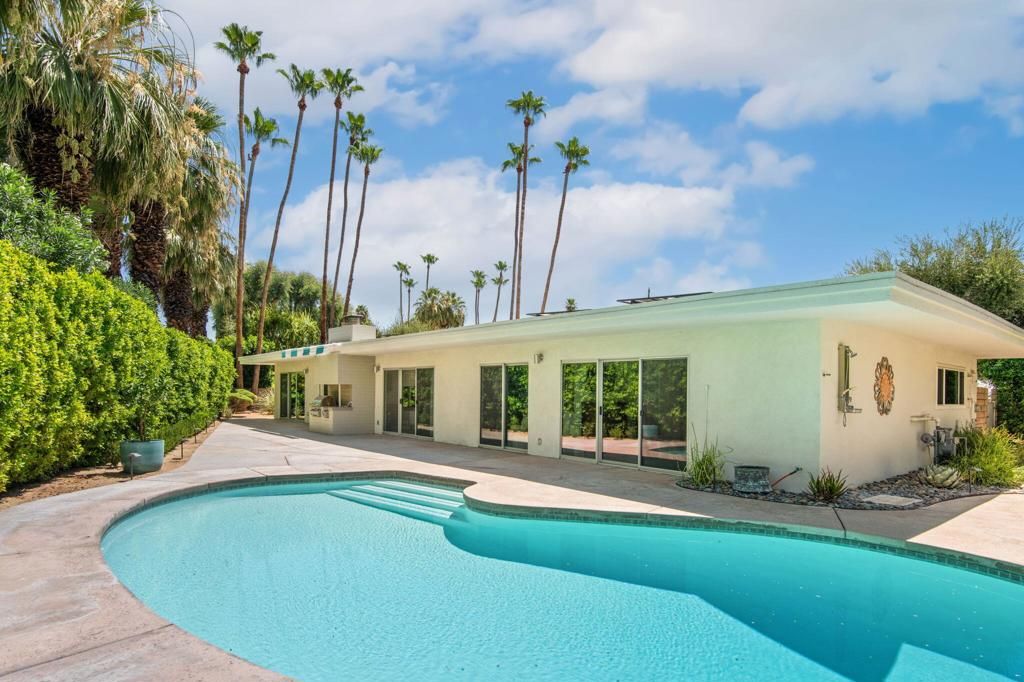 Image 42 of property listing at 1453 Plato Circle, Palm Springs, CA 92264