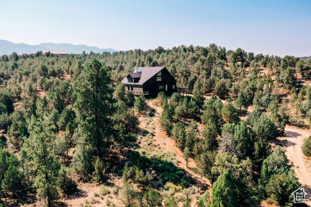 985 N RUSSELL RD, Hatch, UT 84735