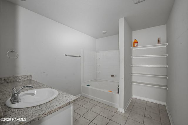 204 Marathon Drive, Lafayette, LA 70501