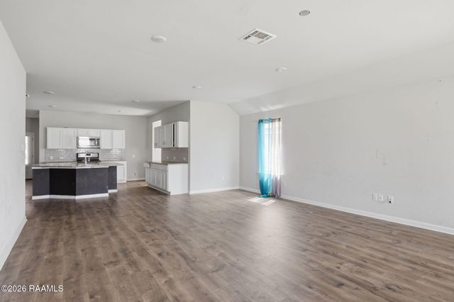 204 Marathon Drive, Lafayette, LA 70501