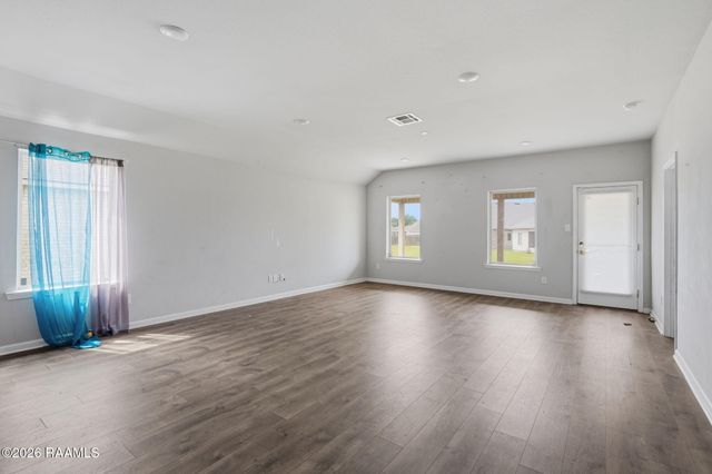 204 Marathon Drive, Lafayette, LA 70501
