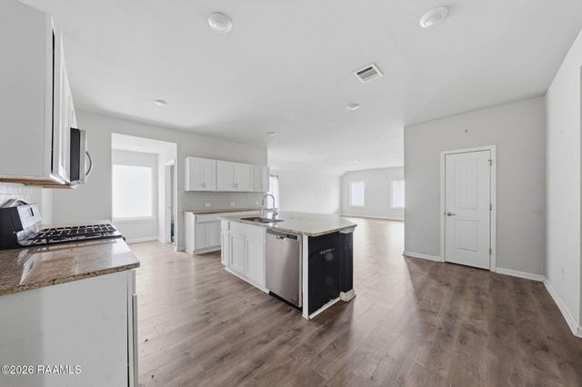 204 Marathon Drive, Lafayette, LA 70501