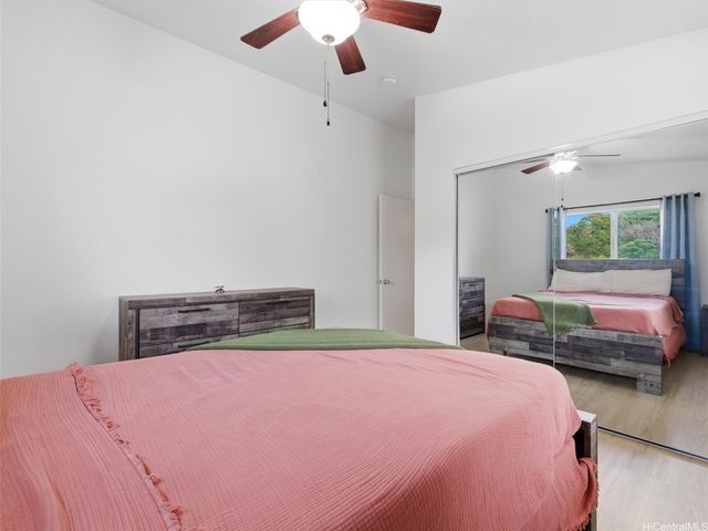 94-752 Lumiauau Street Z2, Waipahu, HI 96797