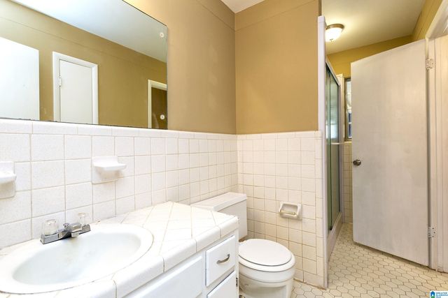 236 CLIFTON STREET, Bessemer, AL 35020