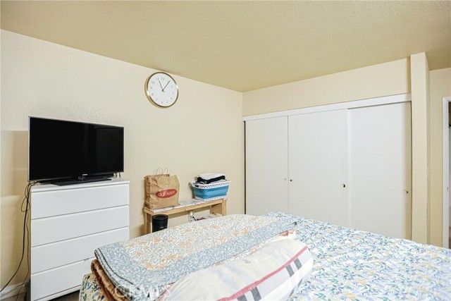 13711 Magnolia, Garden Grove, CA 92844