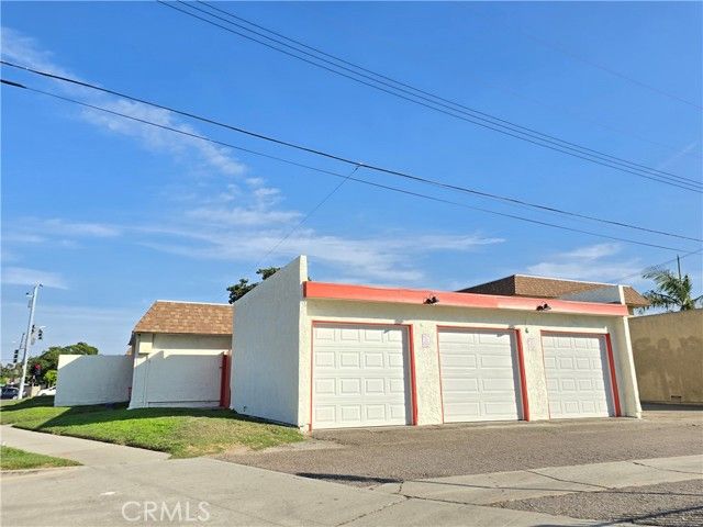 13711 Magnolia, Garden Grove, CA 92844