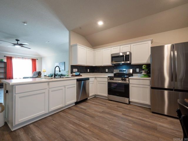 35 Swayze Rhys Lane, Cabot, AR 72023